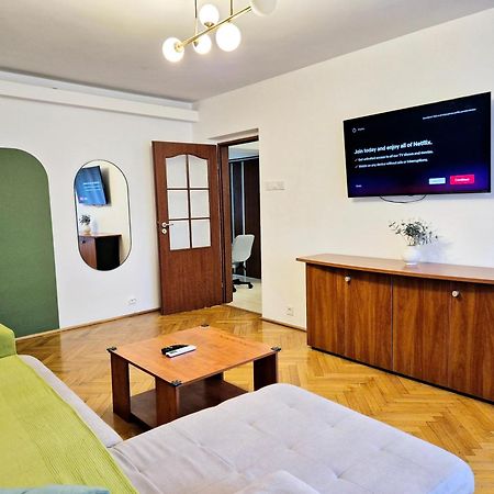 Tranquil Unirii Residence - Elegant & Spacious Living With Parking Steps From Parliament Bucureşti Exterior foto