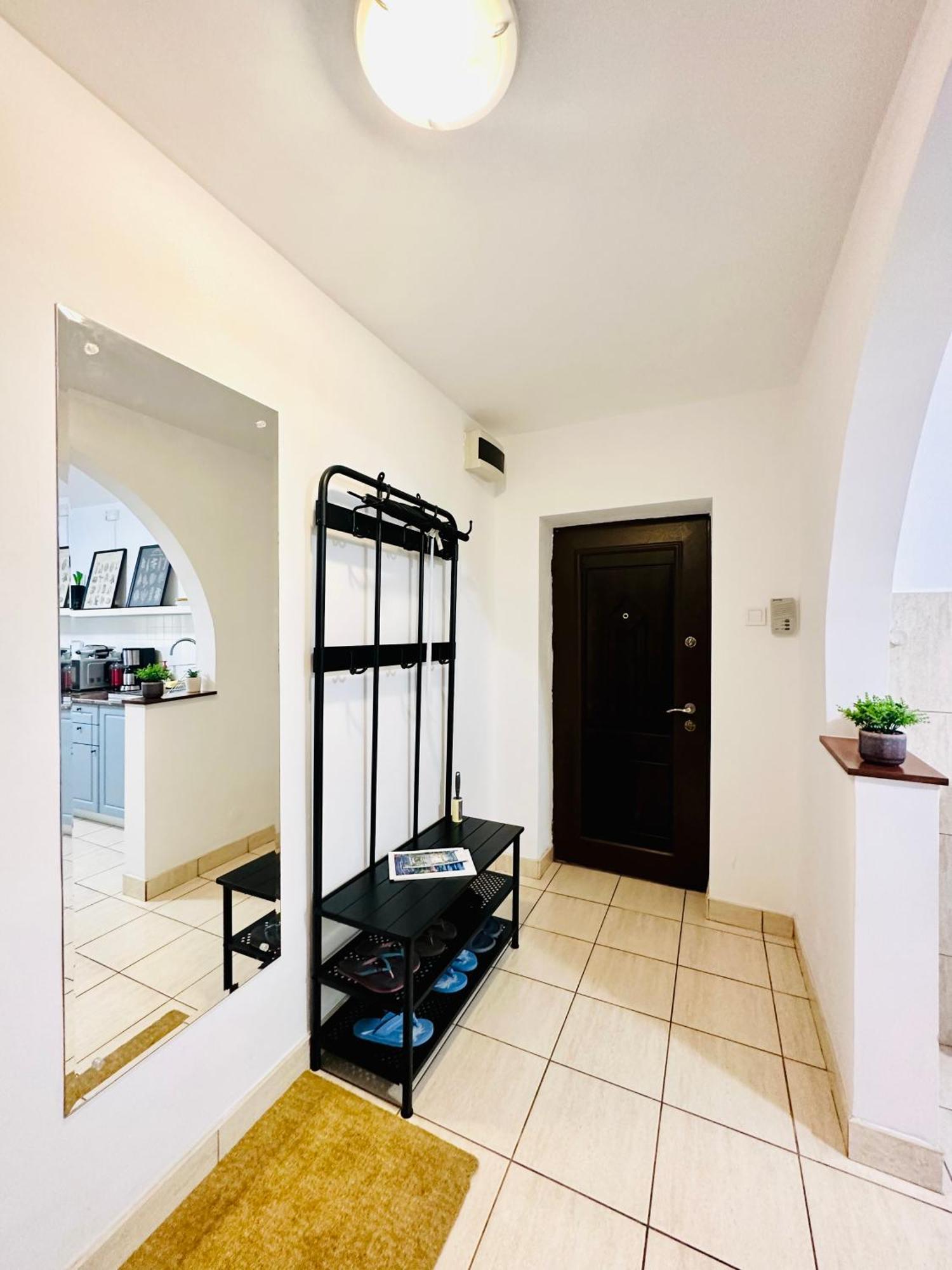 Tranquil Unirii Residence - Elegant & Spacious Living With Parking Steps From Parliament Bucureşti Exterior foto