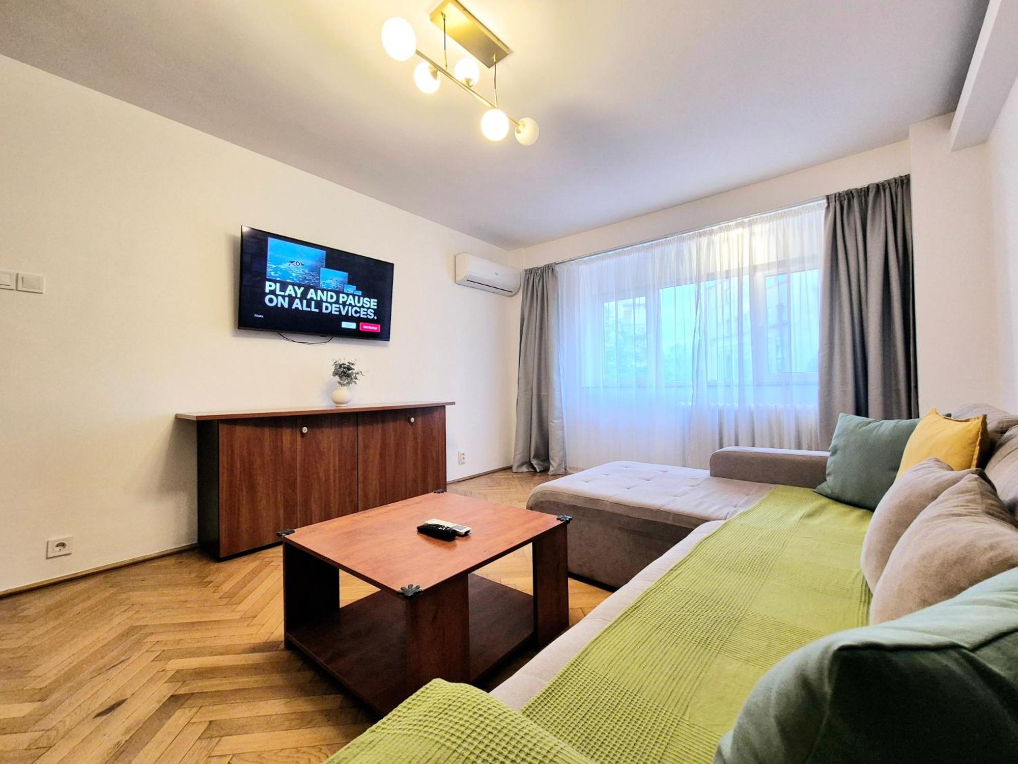 Tranquil Unirii Residence - Elegant & Spacious Living With Parking Steps From Parliament Bucureşti Exterior foto