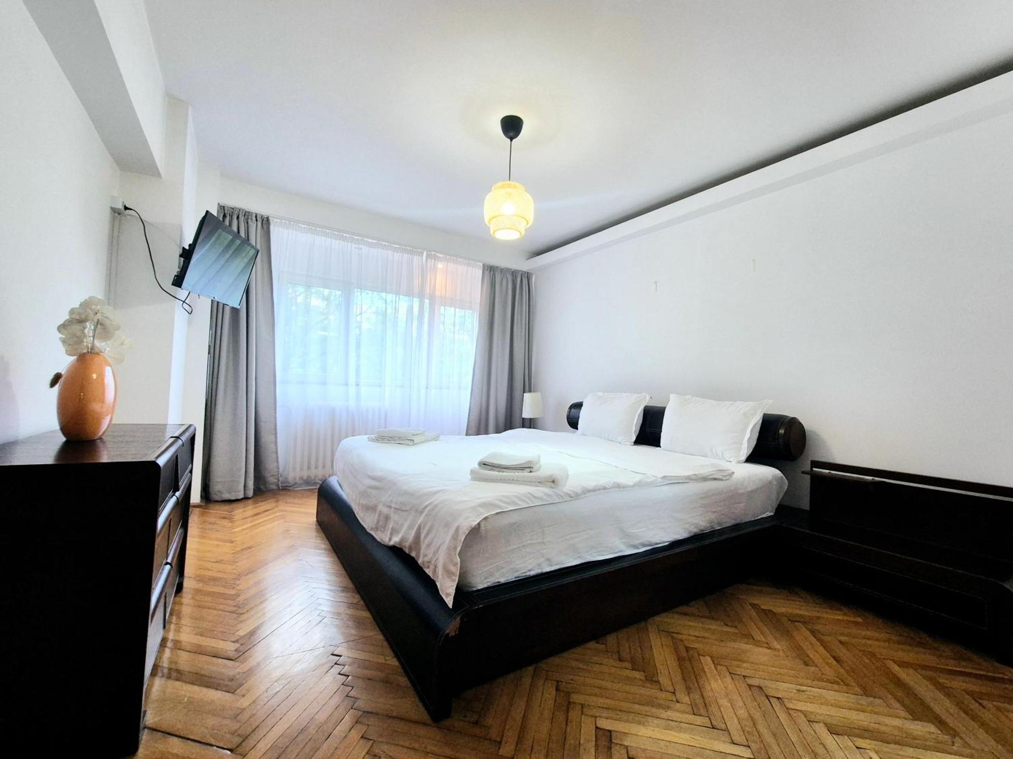 Tranquil Unirii Residence - Elegant & Spacious Living With Parking Steps From Parliament Bucureşti Exterior foto